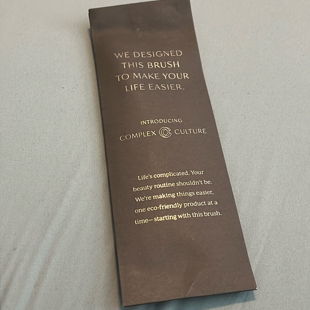 Complex Cosmetics All Over Highlight brush